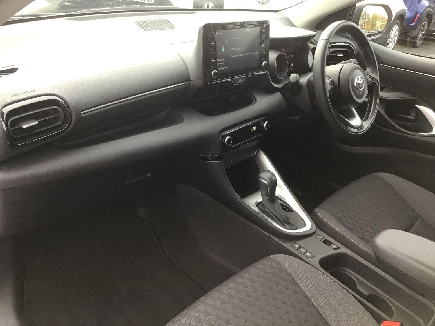 Used Toyota Yaris 2022 for sale - 76613304: Photo 13