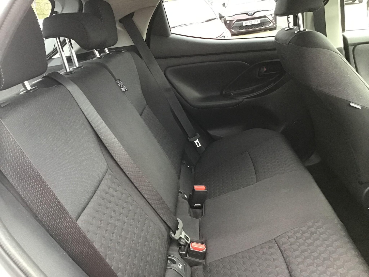 Used Toyota Yaris 2022 for sale - 76613304: Photo 19