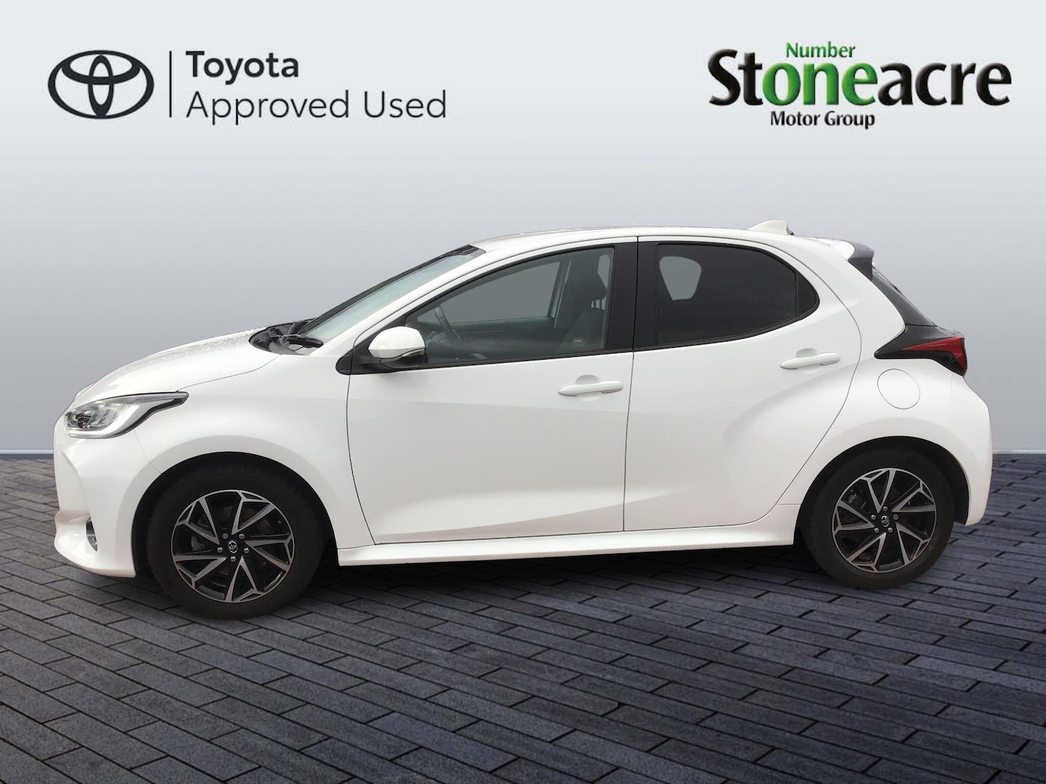 Used Toyota Yaris 2022 for sale - 76613304: Photo 8