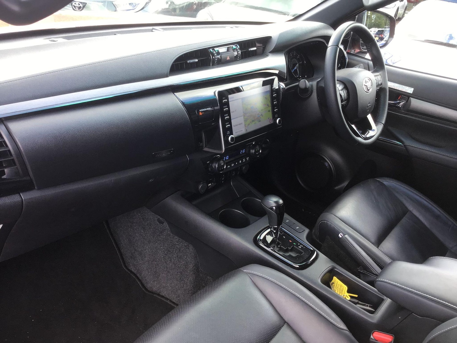 Used Toyota Hilux 2024 for sale - 76175231: Photo 13