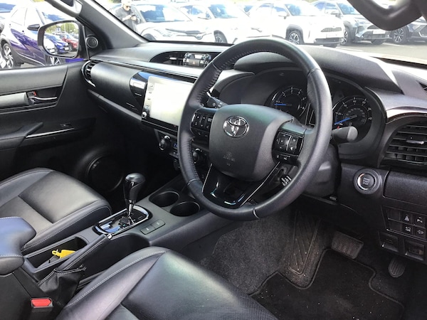 Used Toyota Hilux 2024 for sale - 76175231: Photo 13