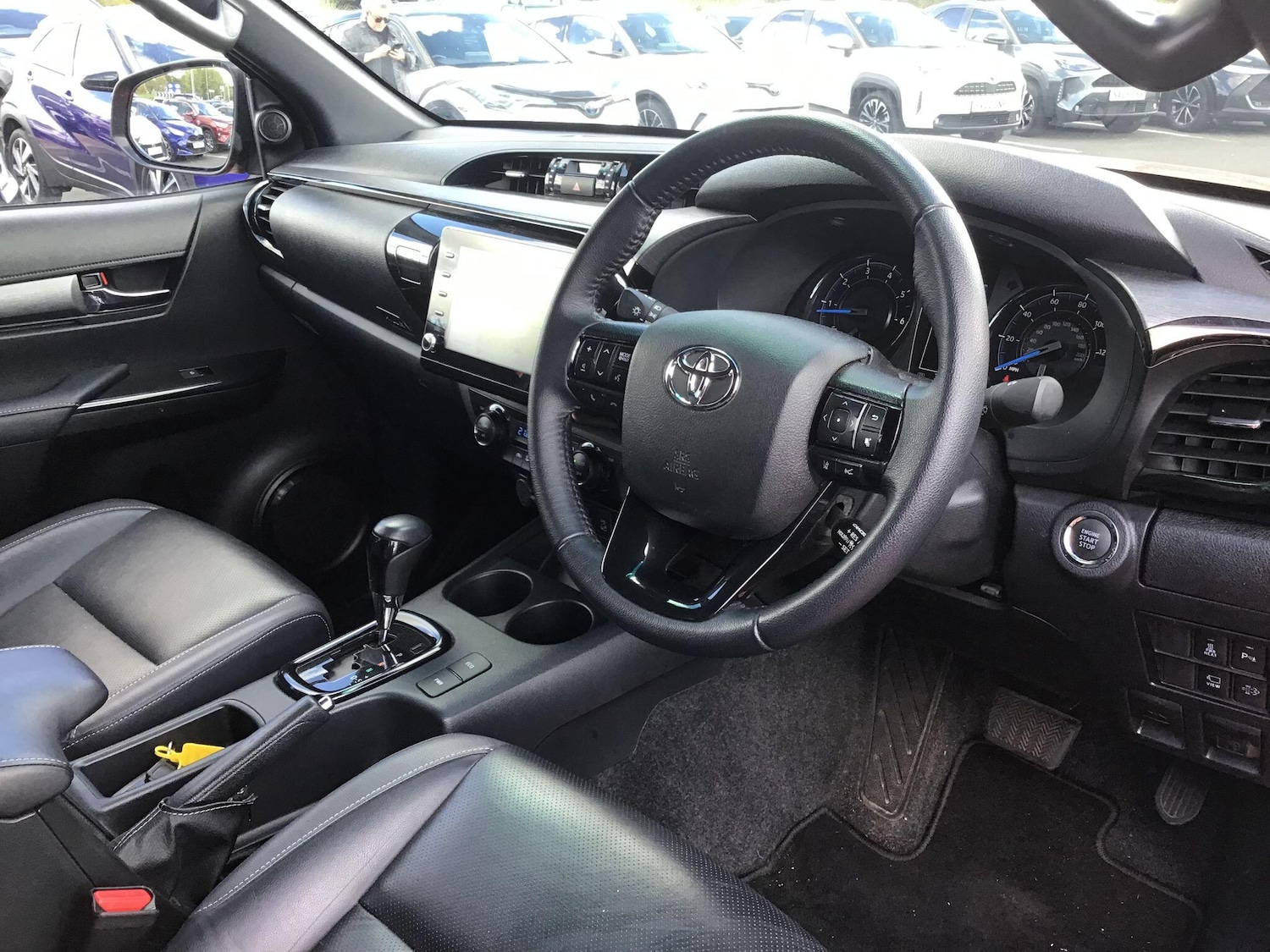 Used Toyota Hilux 2024 for sale - 76175231: Photo 15