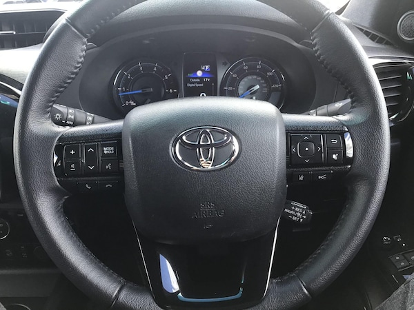 Used Toyota Hilux 2024 for sale - 76175231: Photo 16