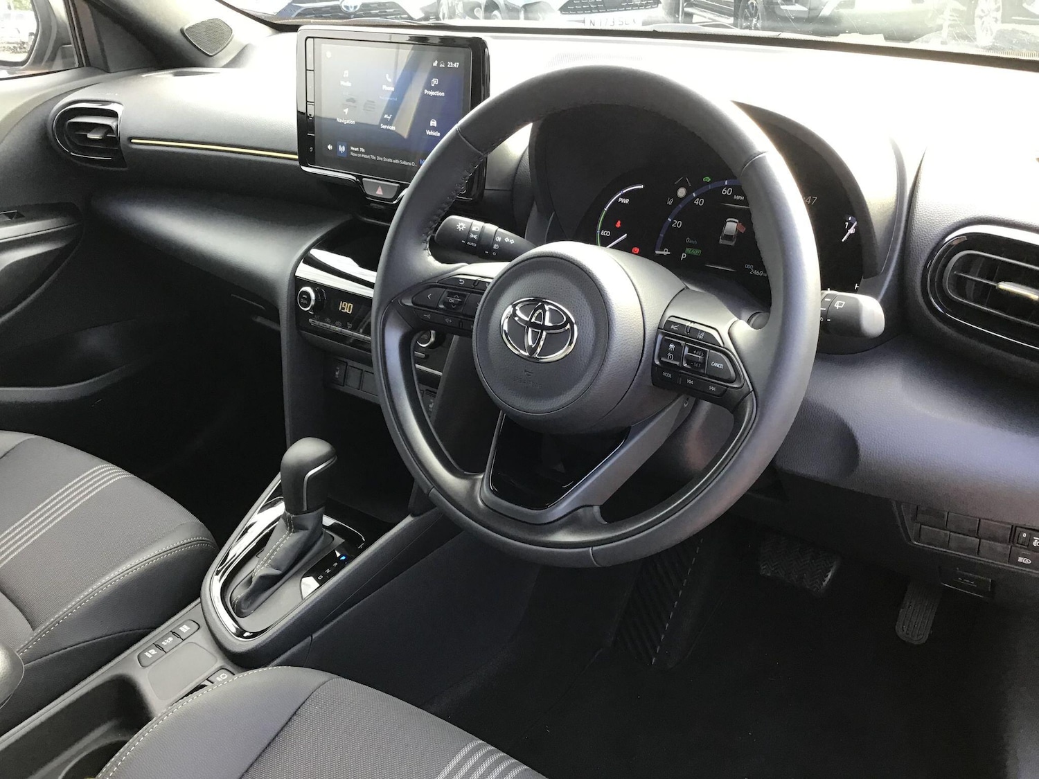 Used Toyota Yaris Cross 2022 for sale - 76484358: Photo 15