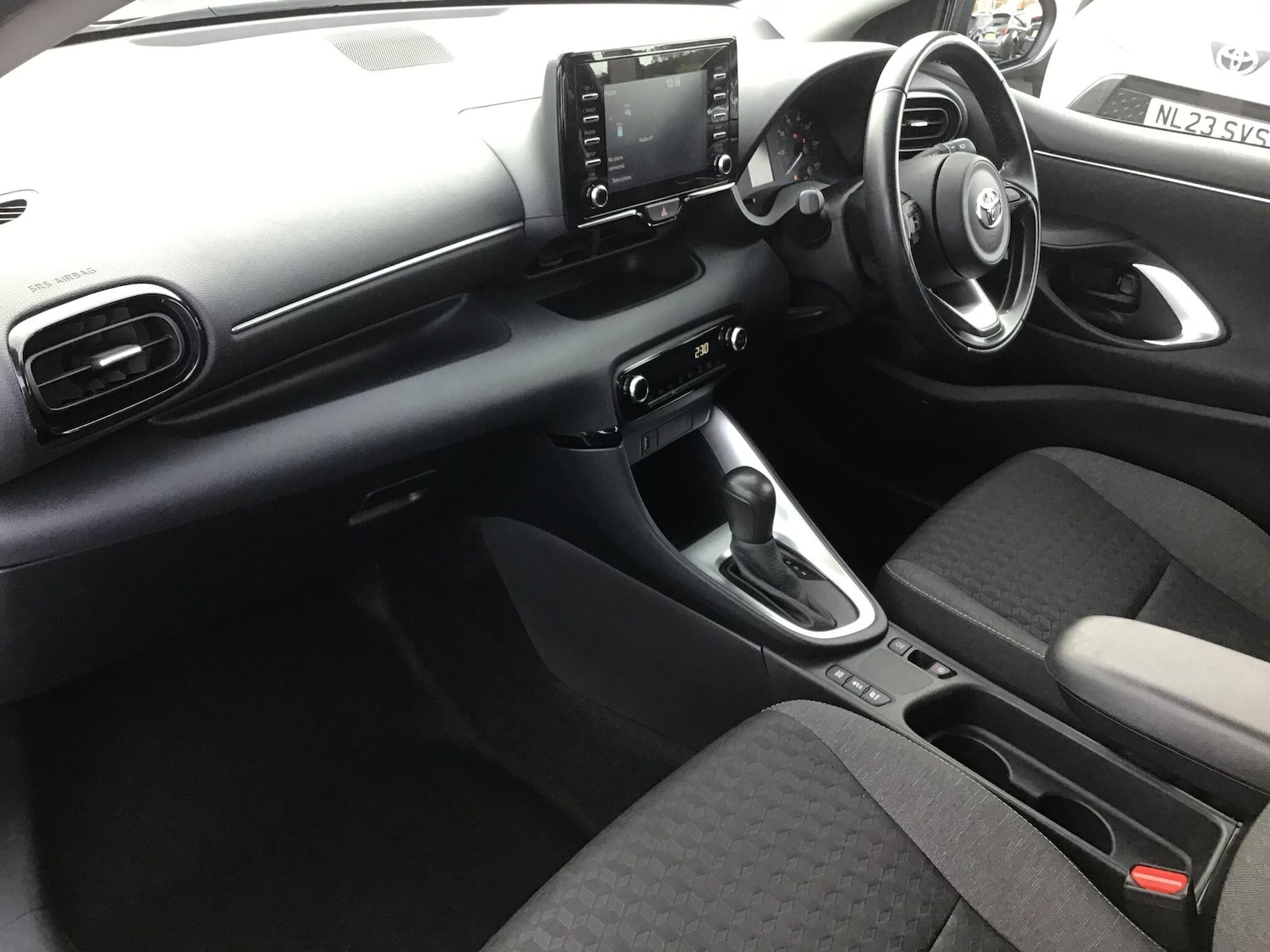 Used Toyota Yaris 2022 for sale - 76667417: Photo 13