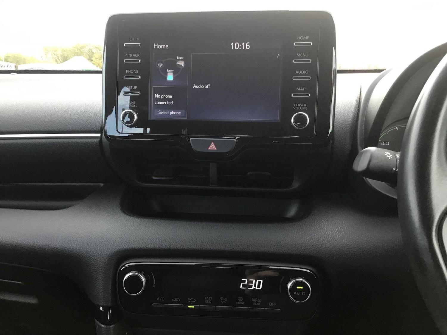 Used Toyota Yaris 2022 for sale - 76667417: Photo 16