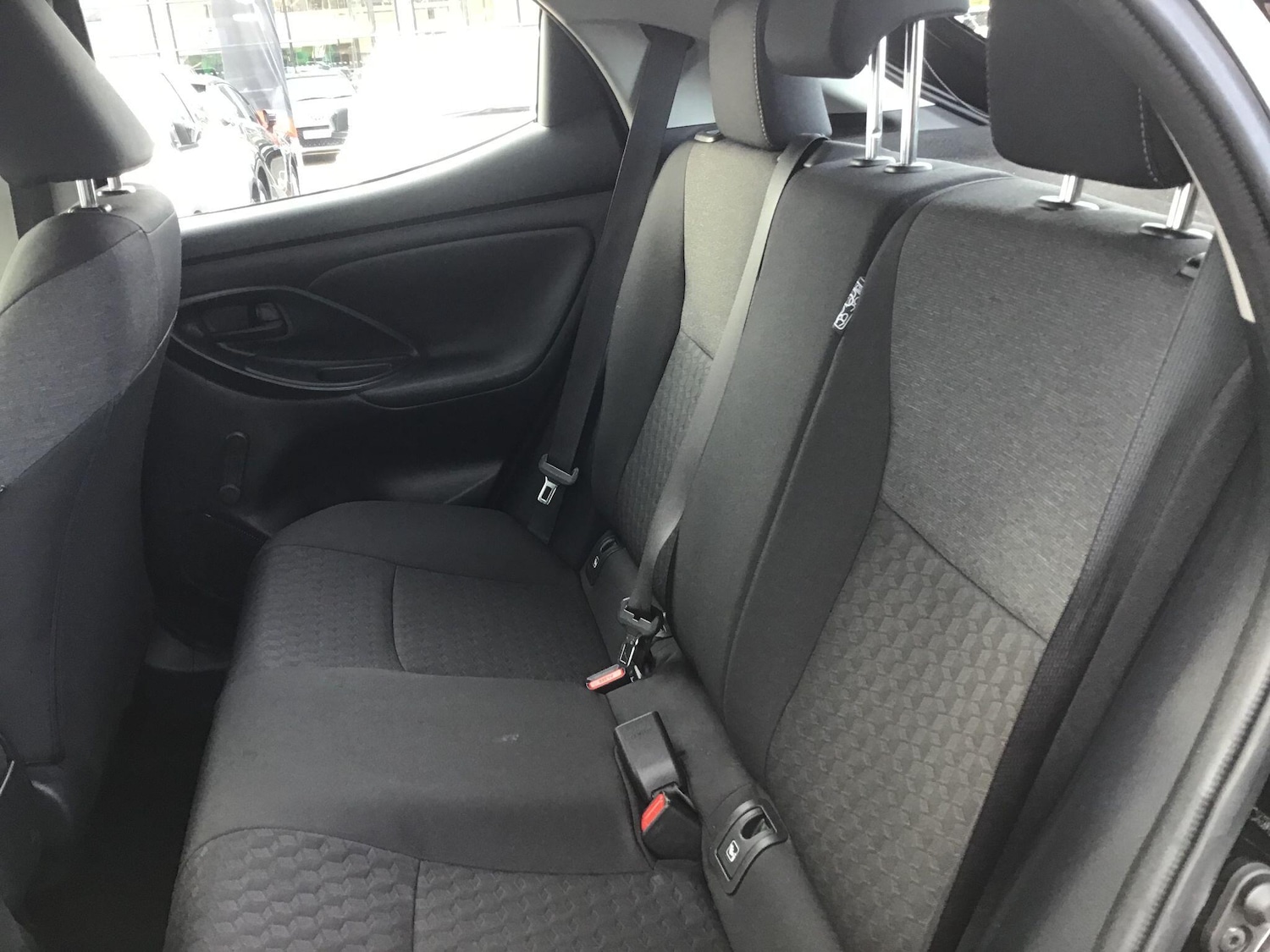 Used Toyota Yaris 2022 for sale - 76667417: Photo 20