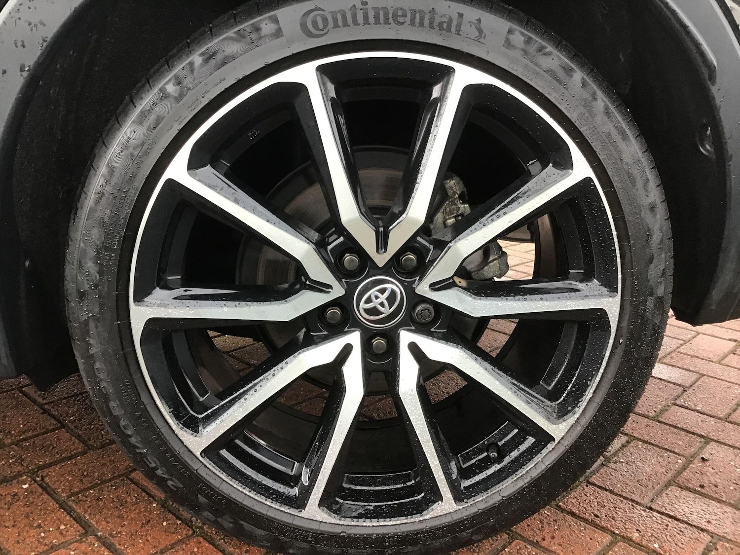 Used Toyota C-HR 2024 for sale - 77255132: Photo 11