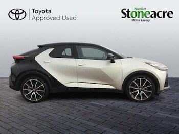 Used Toyota C-HR 2024 for sale - 77255132: Photo