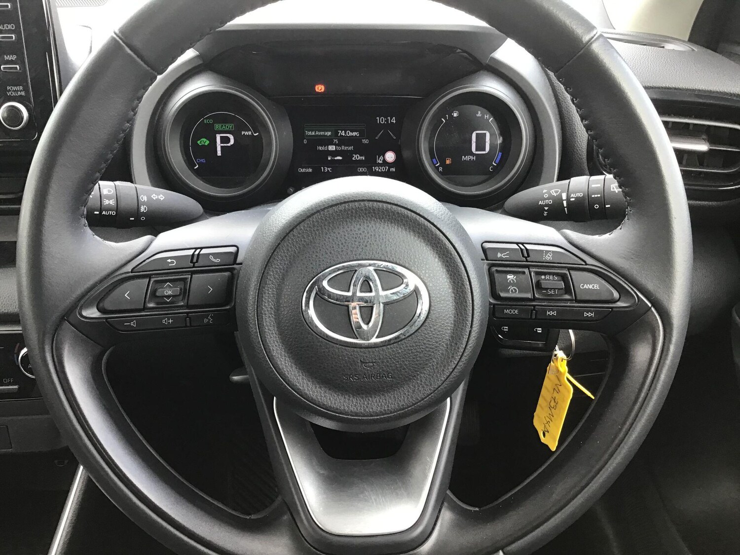 Used Toyota Yaris for sale - 77957402: Photo 10