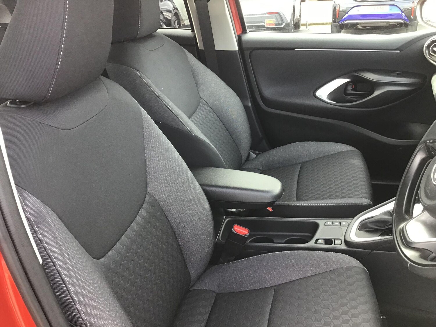 Used Toyota Yaris for sale - 77957402: Photo 18