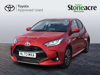 Used Toyota Yaris 2023 for sale - 77957402: Photo