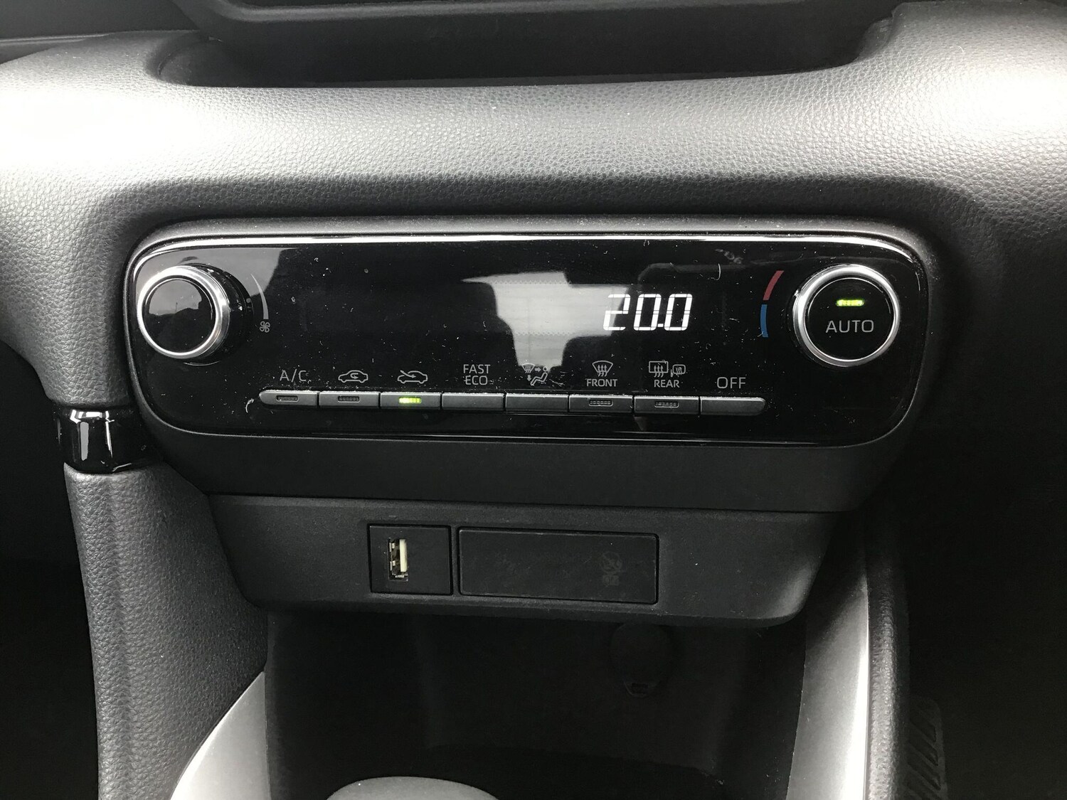 Used Toyota Yaris for sale - 78086862: Photo 12