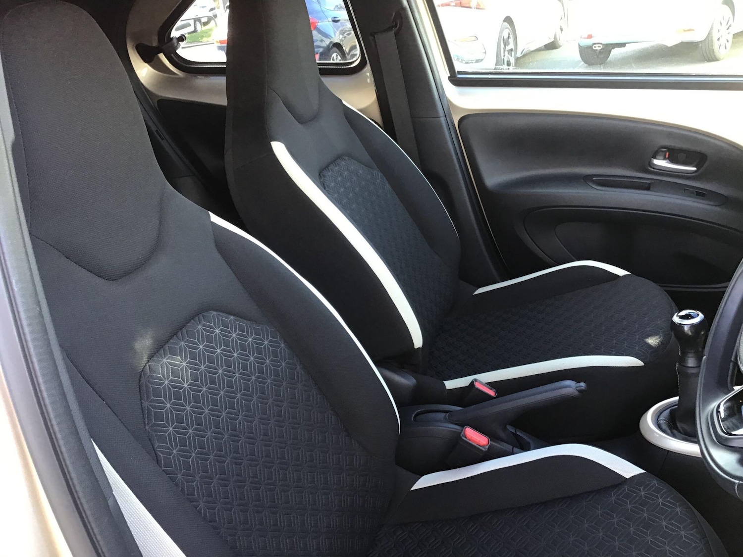 Used Toyota Aygo X for sale - 77825289: Photo 19