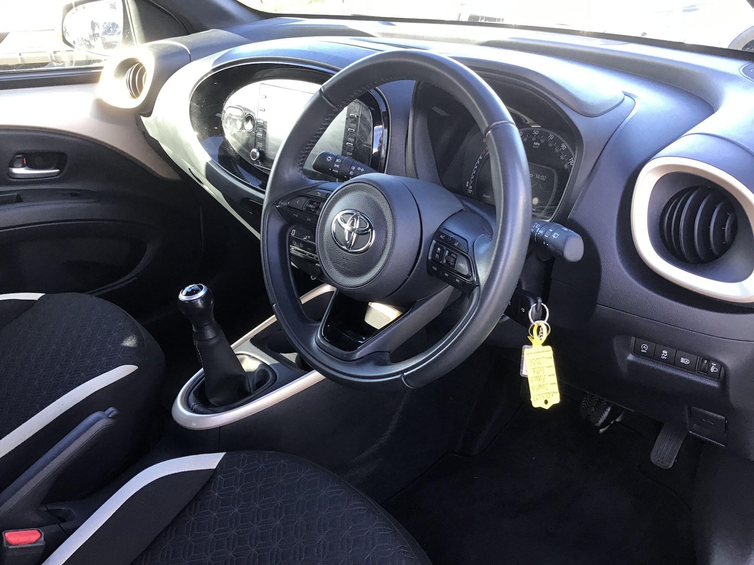 Used Toyota Aygo X for sale - 77825289: Photo 9