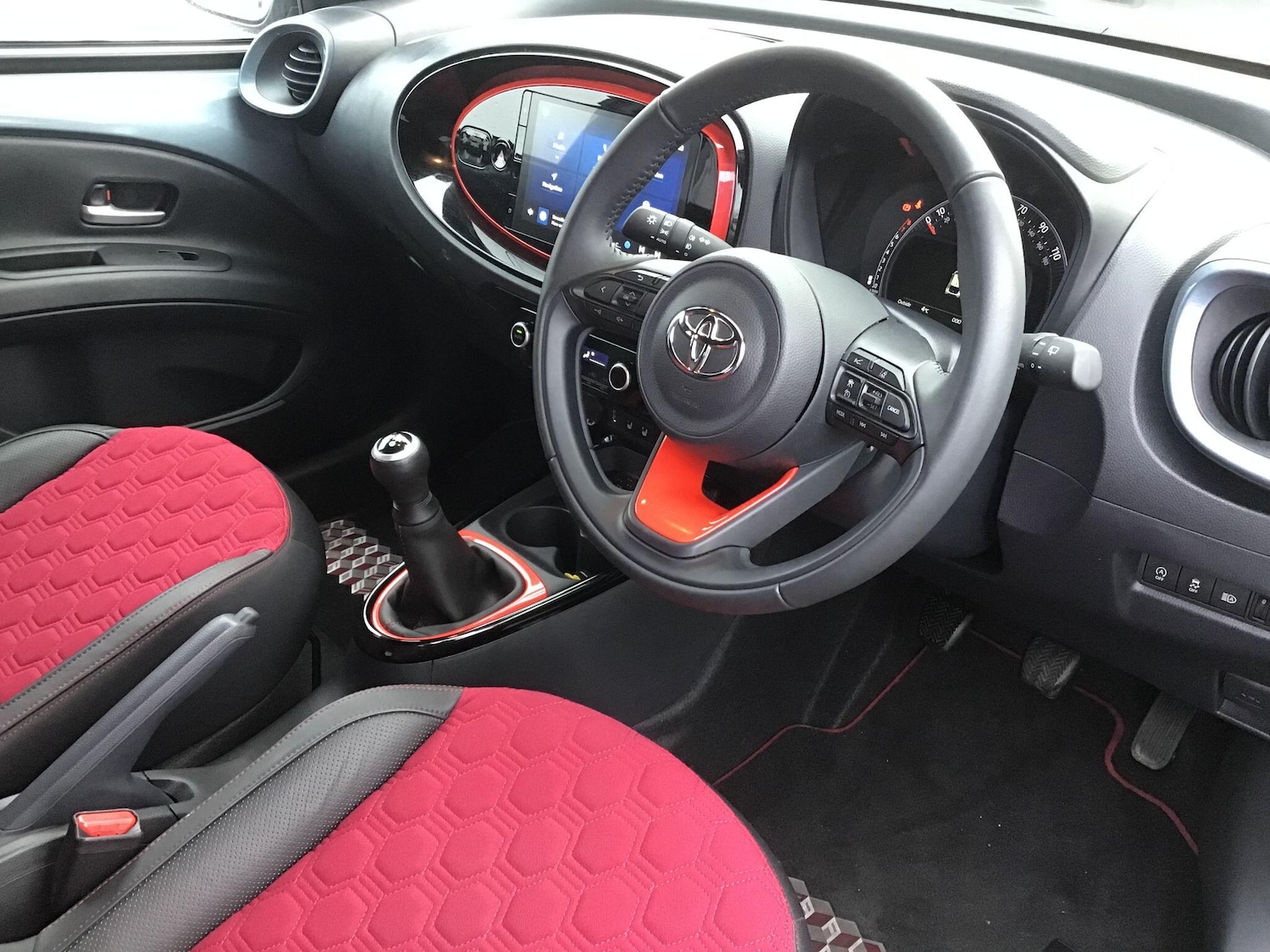 Used Toyota Aygo X for sale - 77358898: Photo 15