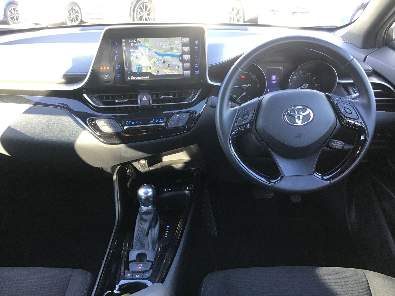 Used Toyota C-HR 2019 for sale - 76360704: Photo 14
