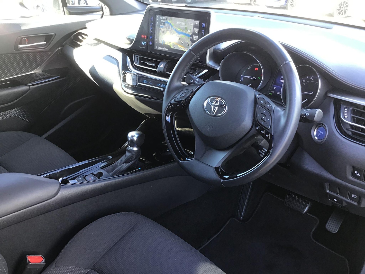 Used Toyota C-HR 2019 for sale - 76360704: Photo 15