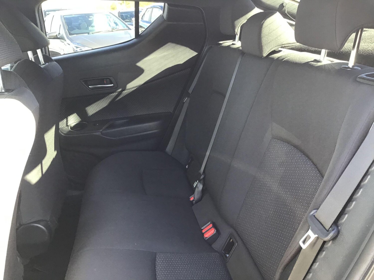 Used Toyota C-HR 2019 for sale - 76360704: Photo 21