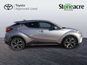 Used Toyota C-HR 2019 for sale - 76360704: Photo