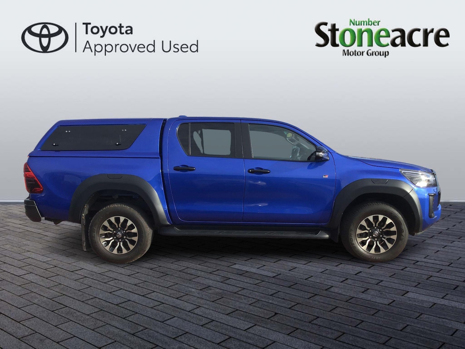 Used Toyota Hilux 2023 for sale - 76360810: Photo 2
