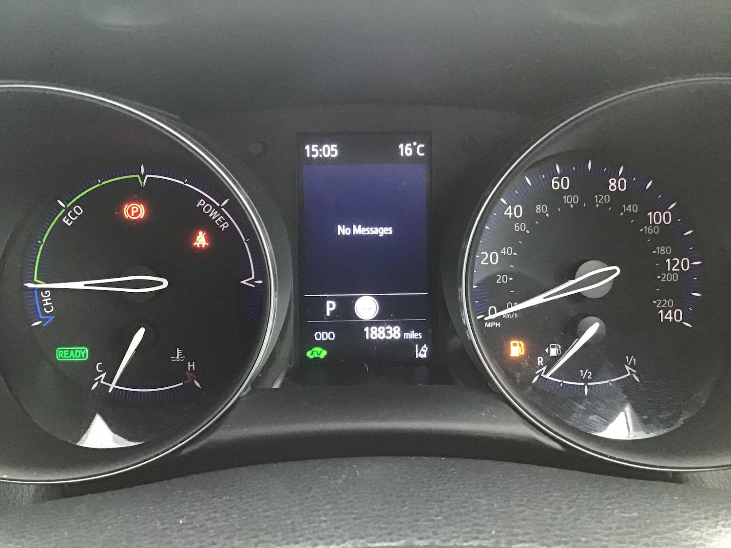 Used Toyota C-HR 2023 for sale - 76613312: Photo 18