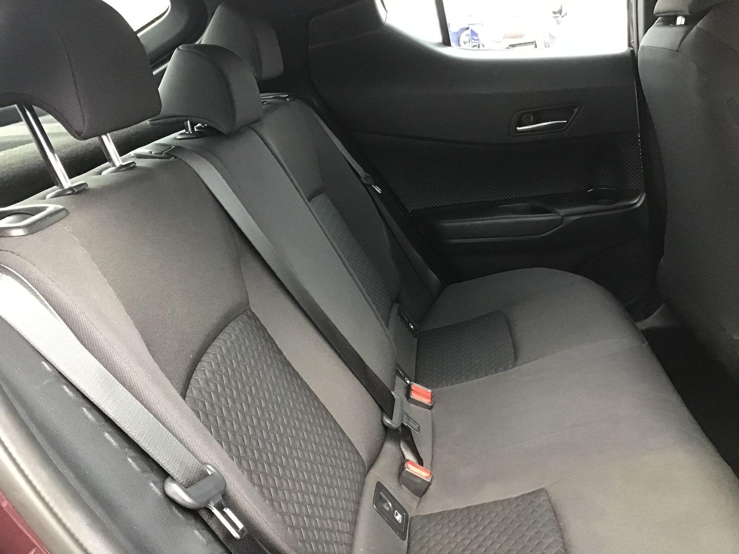 Used Toyota C-HR 2023 for sale - 76613312: Photo 19