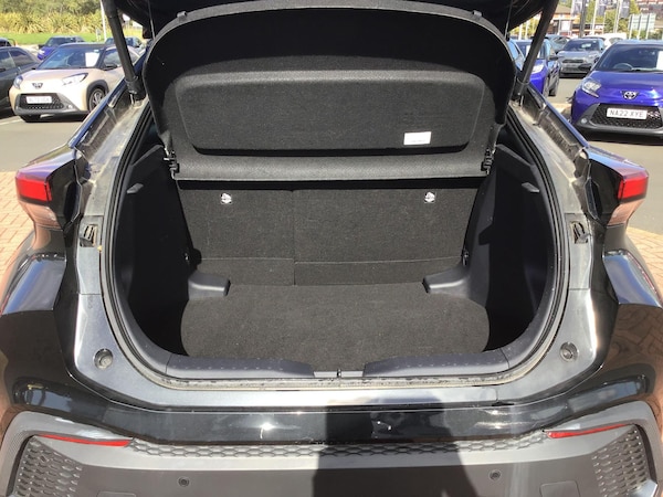 Used Toyota C-HR 2023 for sale - 76306798: Photo 12