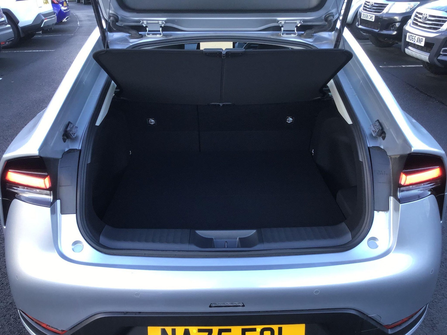 Used Toyota Prius 2025 for sale - 77203270: Photo 12