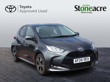 Used Toyota Yaris 2024 for sale - 79121894: Photo