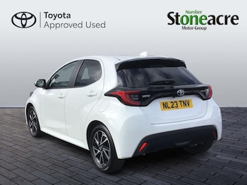 Used Toyota Yaris 2023 for sale - 77808773: Photo
