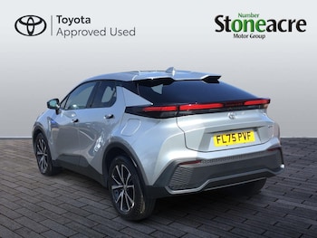 Used Toyota C-HR 2025 for sale - 79224760: Photo