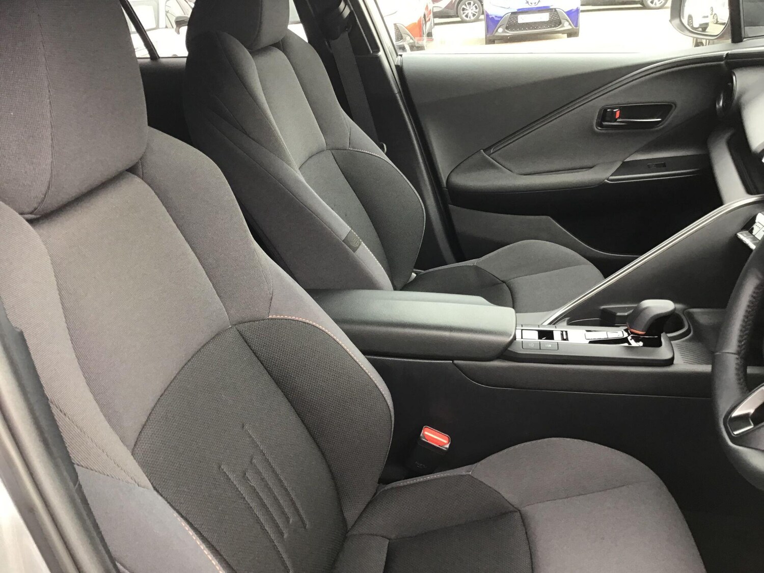 Used Toyota C-HR 2024 for sale - 77993976: Photo 17