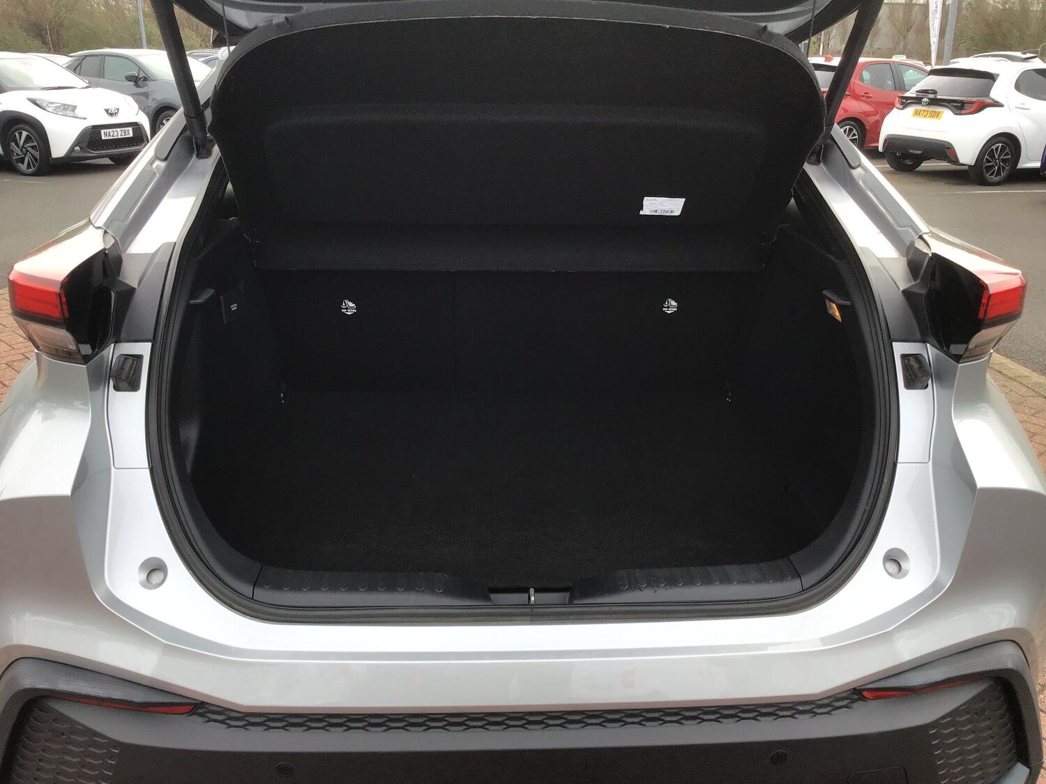 Used Toyota C-HR 2024 for sale - 77993976: Photo 21