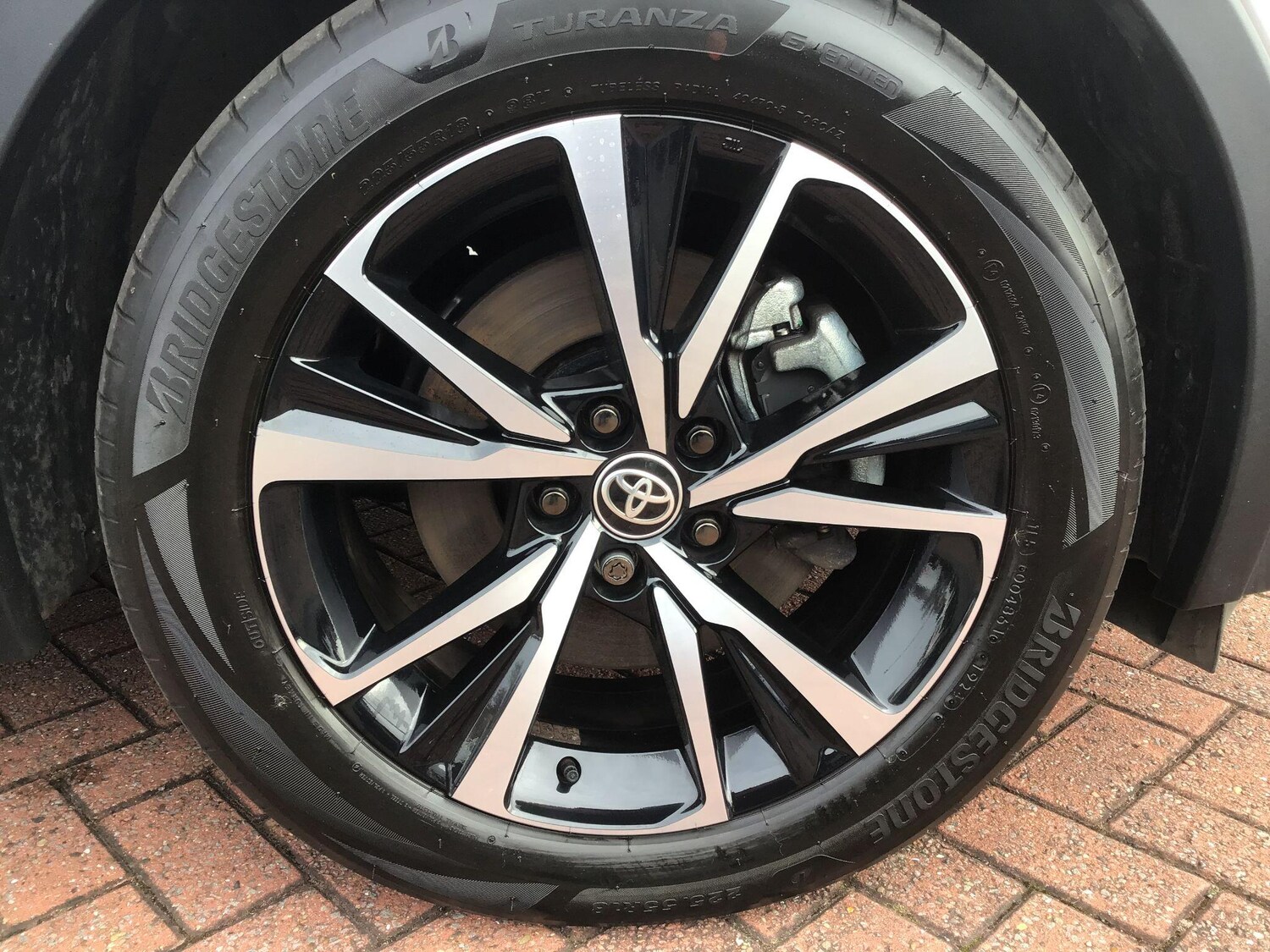 Used Toyota C-HR 2024 for sale - 77993976: Photo 25