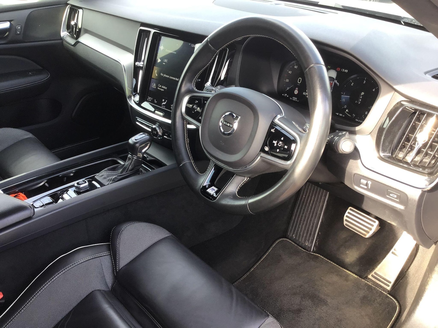 Used Volvo V60 2019 for sale - 78046853: Photo 14