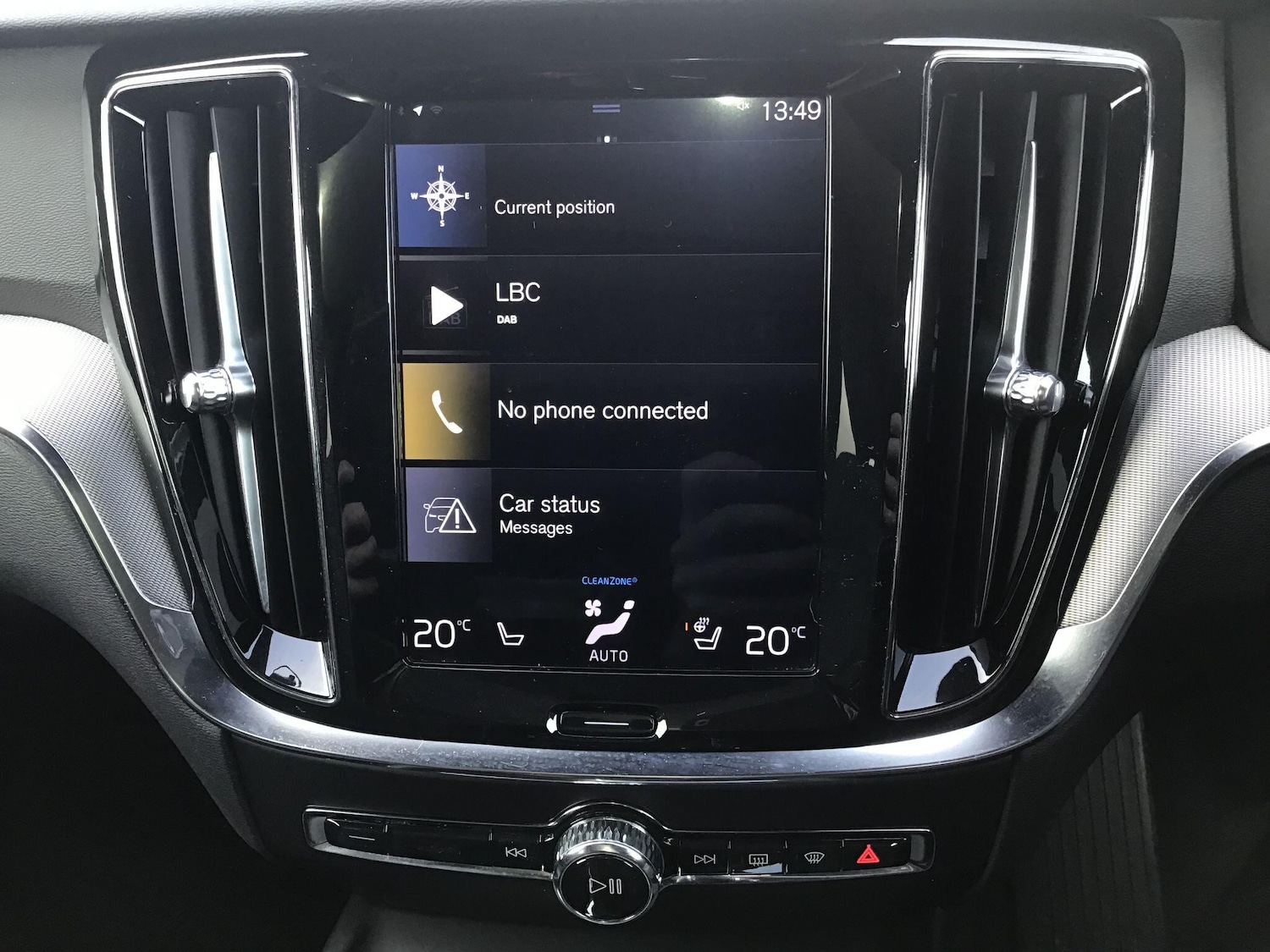 Used Volvo V60 2019 for sale - 78046853: Photo 16