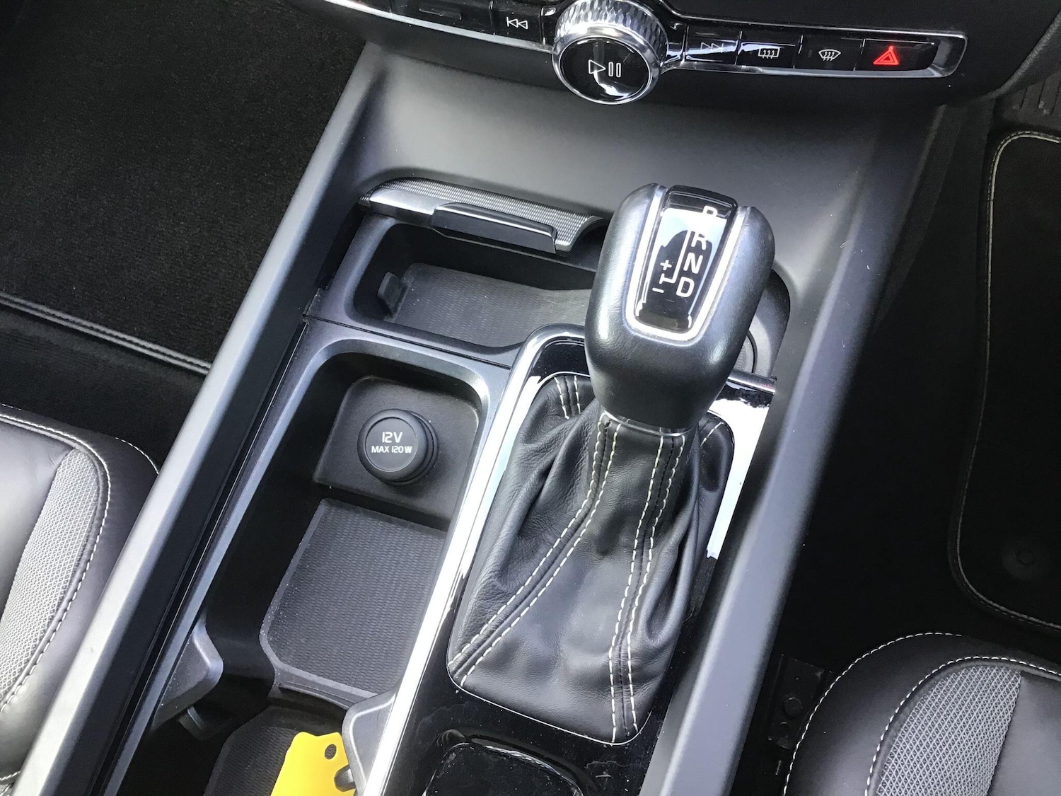 Used Volvo V60 2019 for sale - 78046853: Photo 18