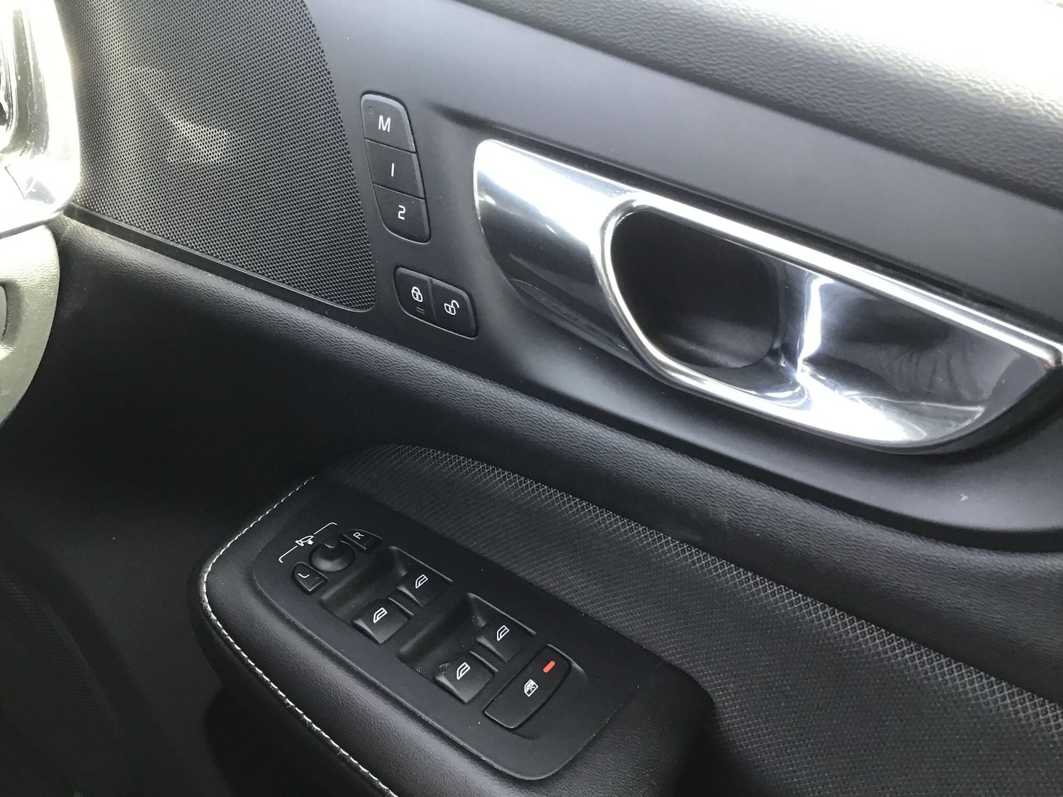 Used Volvo V60 2019 for sale - 78046853: Photo 22