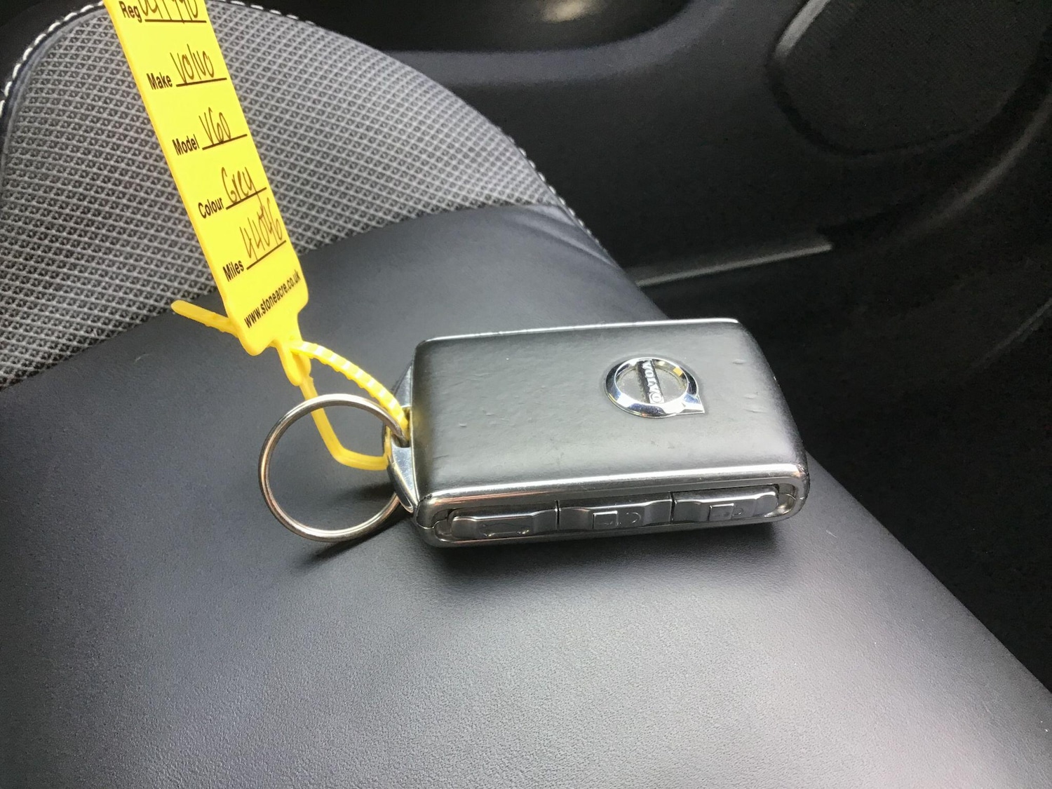 Used Volvo V60 2019 for sale - 78046853: Photo 25