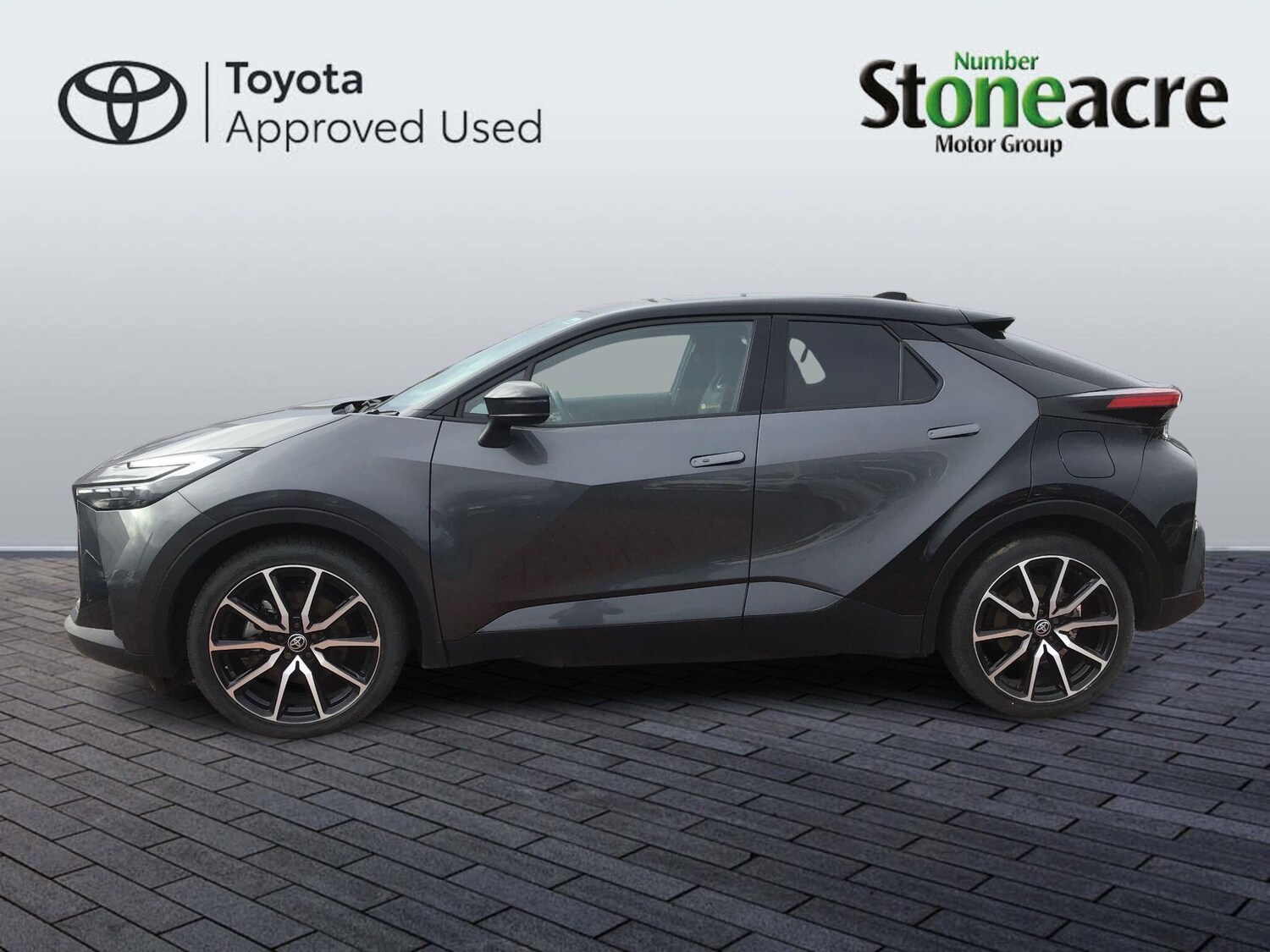 Used Toyota C-HR for sale - 77710389: Photo 8