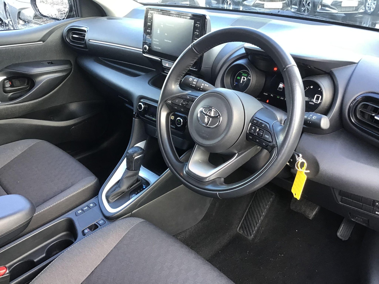 Used Toyota Yaris 2021 for sale - 76735361: Photo 15