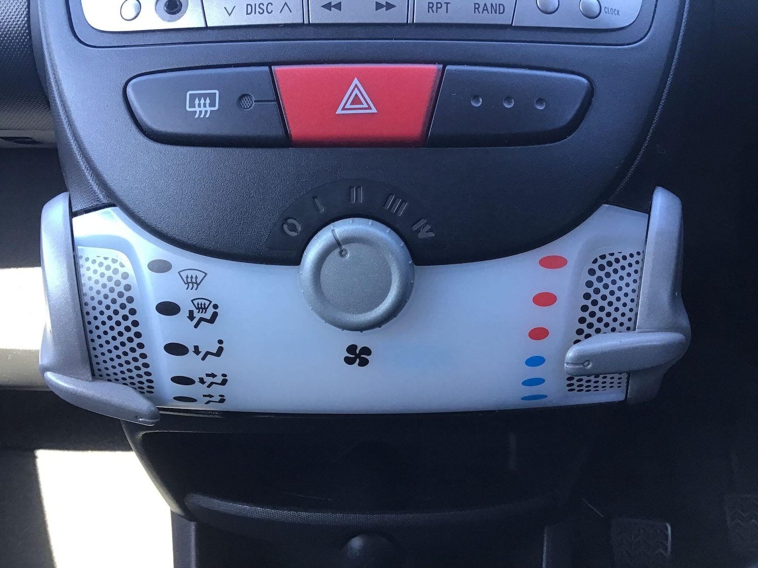 Used Toyota AYGO for sale - 78116461: Photo 12