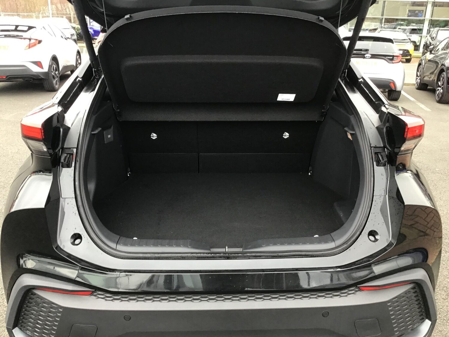 Used Toyota C-HR 2025 for sale - 78185738: Photo 15