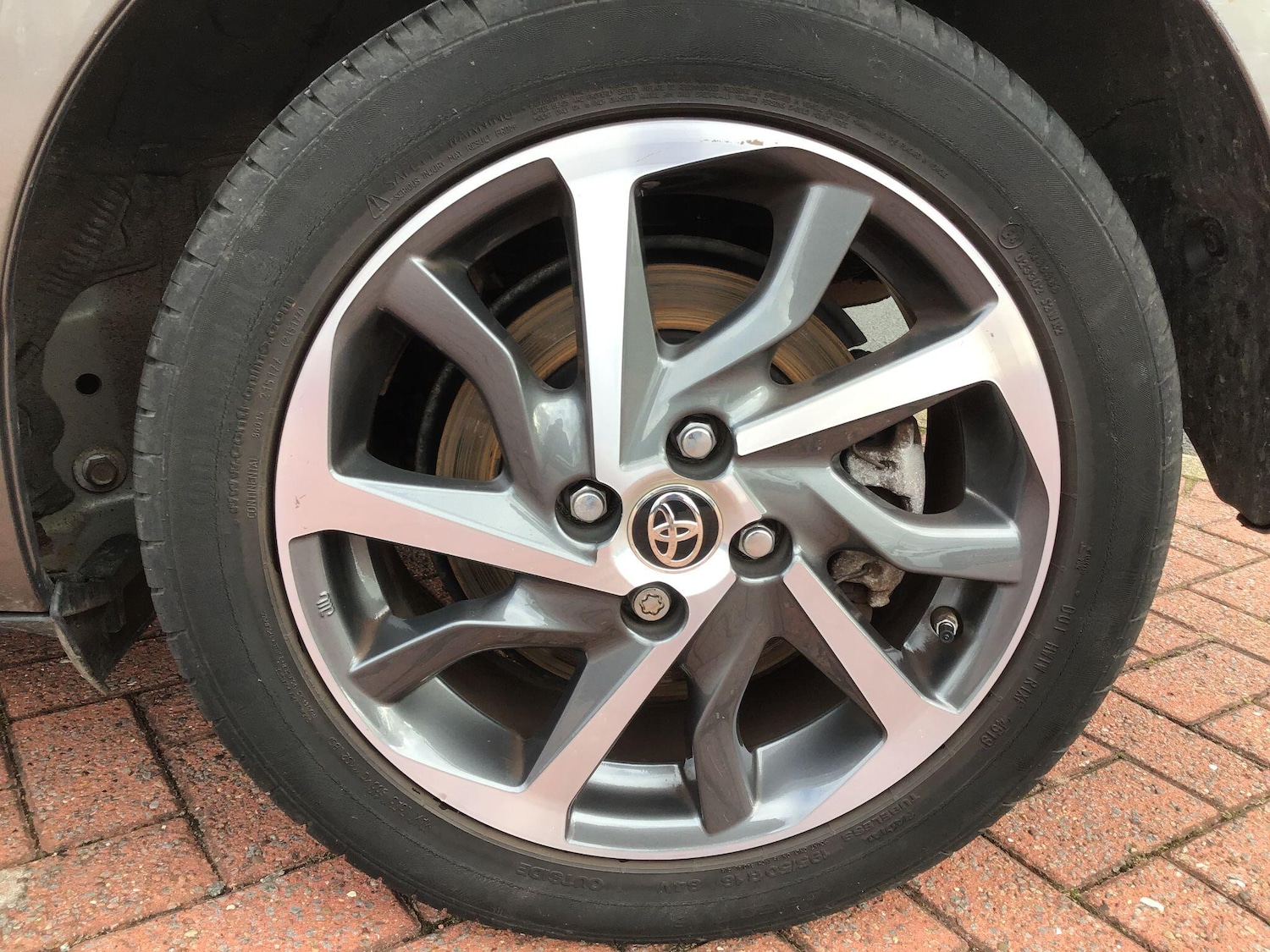 Used Toyota Yaris 2020 for sale - 76446402: Photo 11