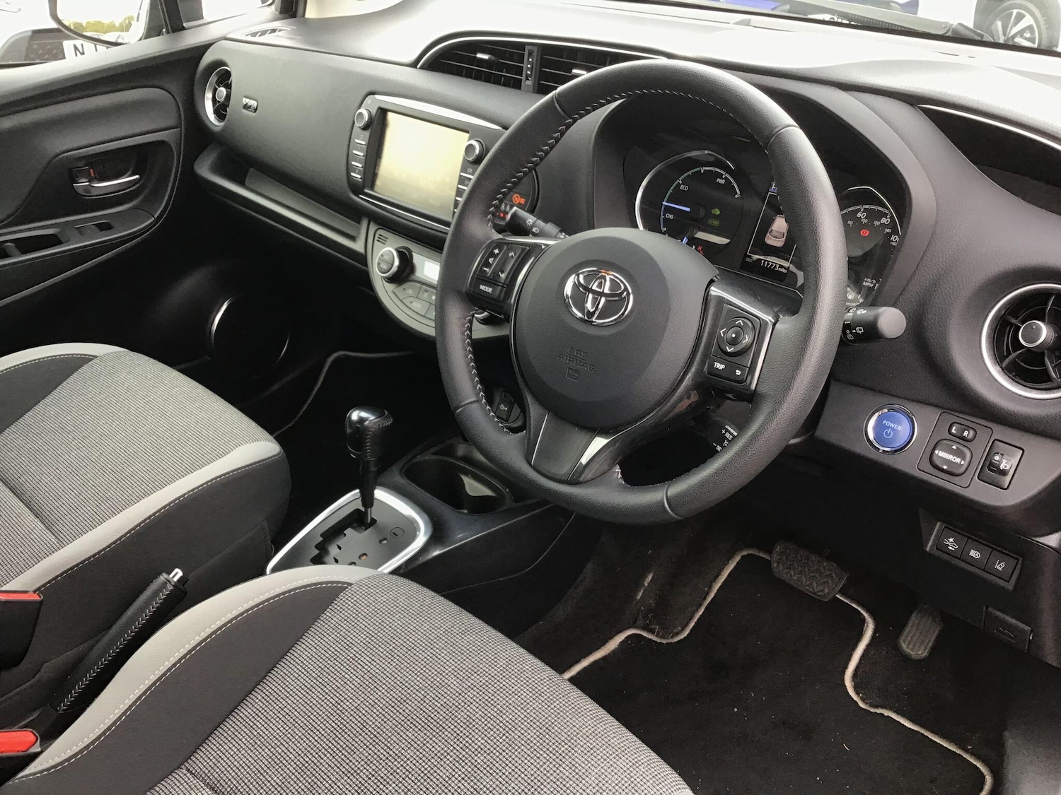 Used Toyota Yaris 2020 for sale - 76446402: Photo 15