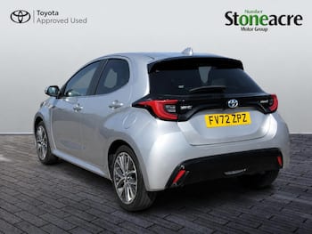 Used Toyota Yaris 2023 for sale - 79644977: Photo