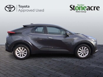Used Toyota C-HR 2024 for sale - 77411861: Photo