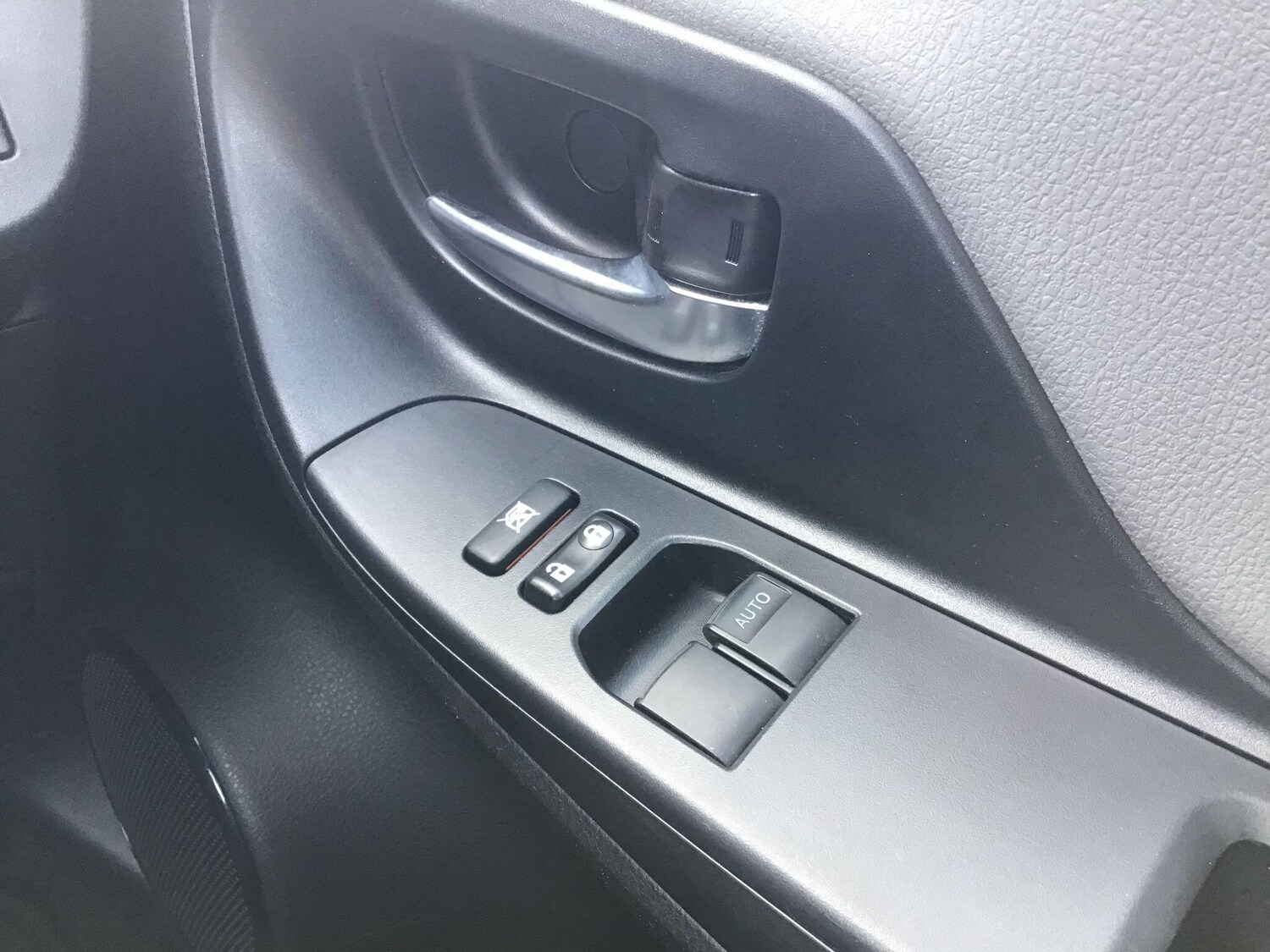 Used Toyota Yaris 2019 for sale - 77839344: Photo 13