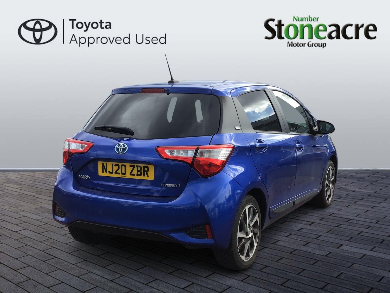 Used Toyota Yaris 2020 for sale - 78020079: Photo 2